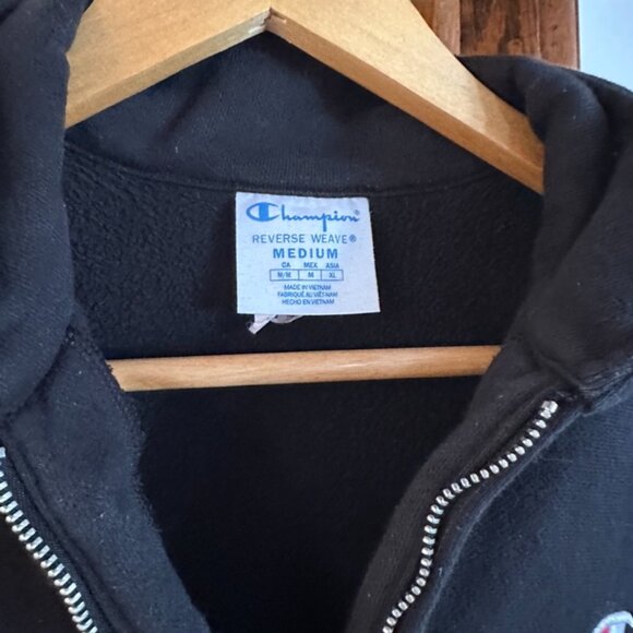 Black Champion 1/4 Zip Sweatshirt - Picture 2 of 4
